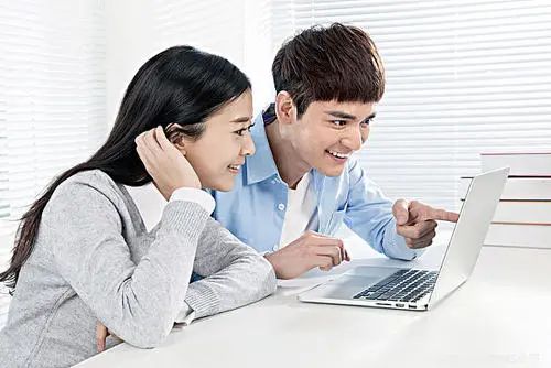 高考经济学：有人赚上百万，有人花几十万