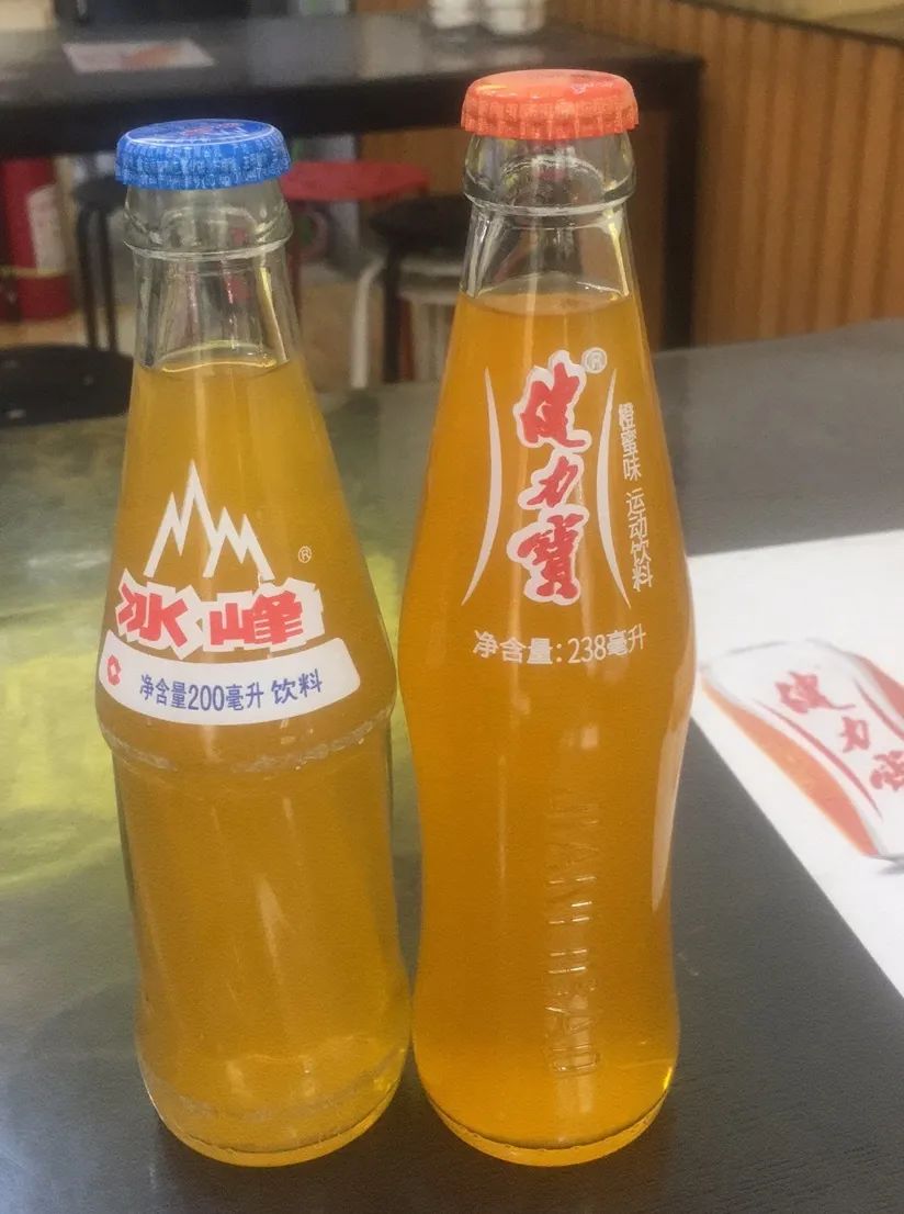 健力宝玻璃瓶入局西安,北冰洋“入场”开茶饮店……