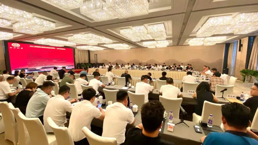 杜康与客户面对面,确定强品质、强市场、强价格三措施