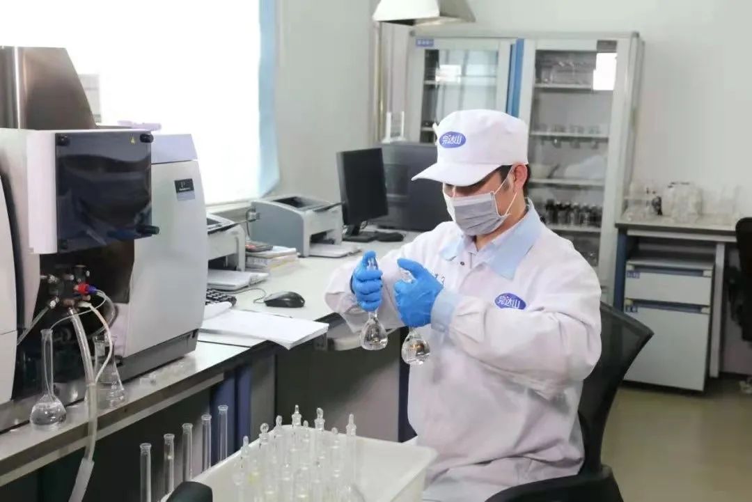 开辟“高寒生态奶”新赛道，完达山引领中国乳业全面振兴
