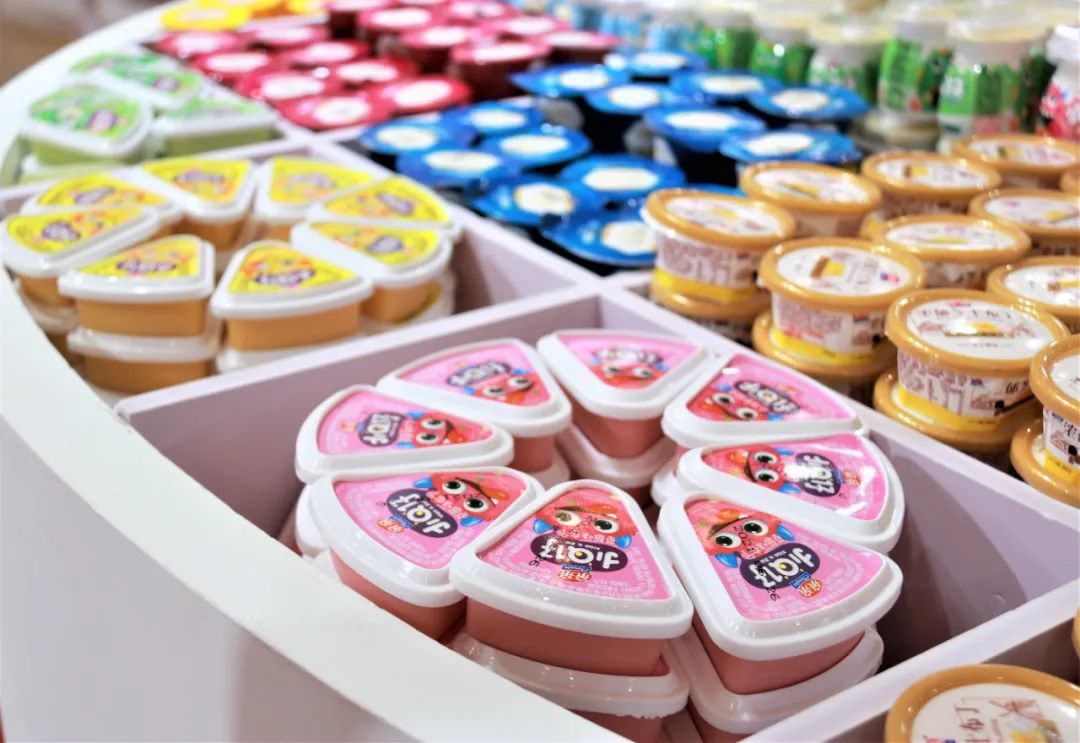 亲亲食品召唤“许愿神龙”，新创风潮！