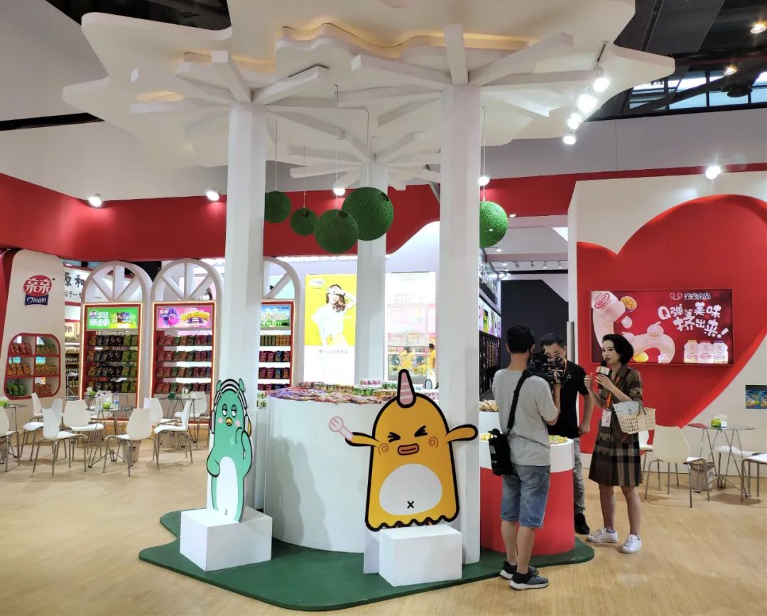 亲亲食品召唤“许愿神龙”，新创风潮！