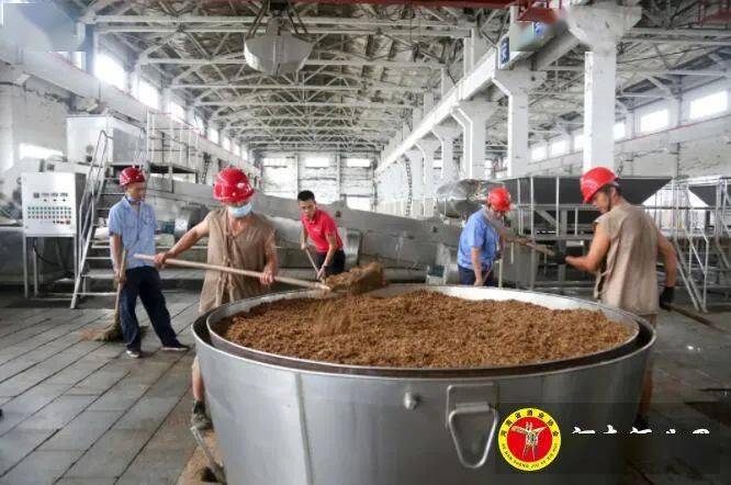 贾湖酒业2021年“度夏头排酒”开酿