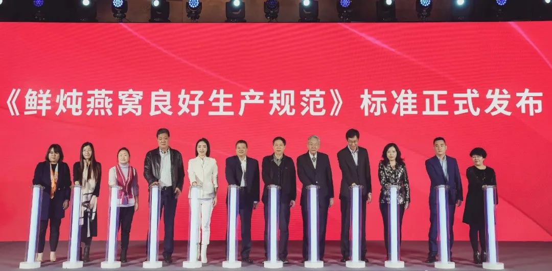 如何用长期思维做中式滋补,从小仙炖北京旗舰店窥见答案