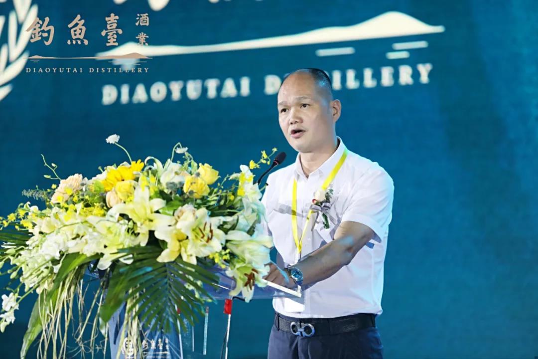 钓鱼台刘.jpg 钓鱼台刘.jpg