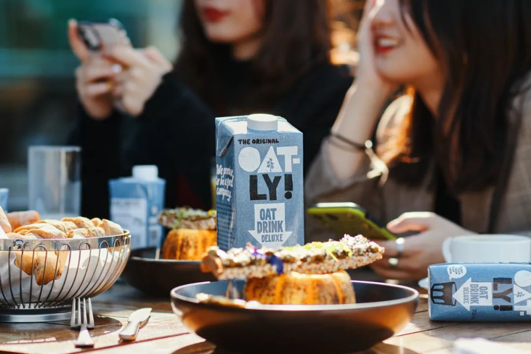 OATLY重返零售渠道,食品品牌如何加速增长?