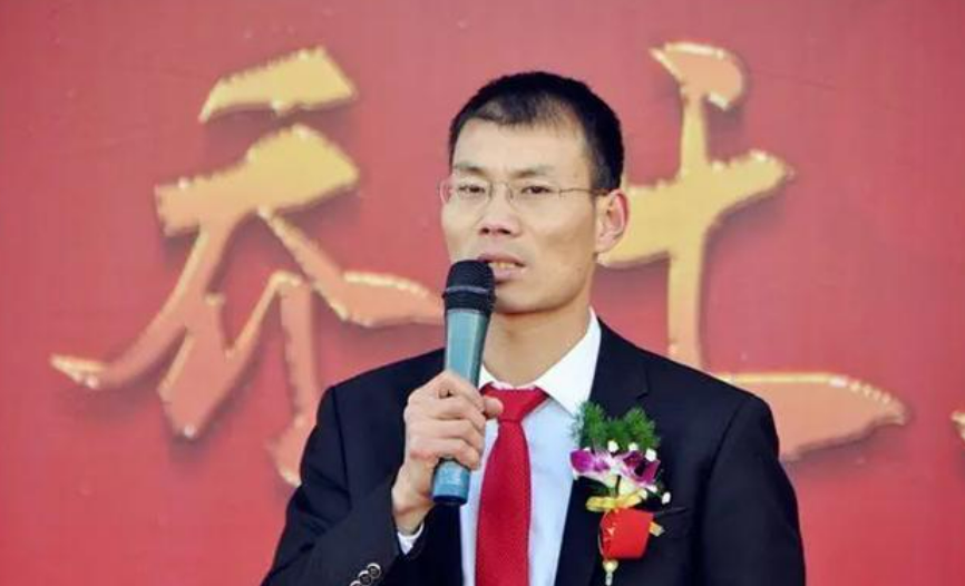 4元的蜜雪冰城为何能撑起200亿估值?
