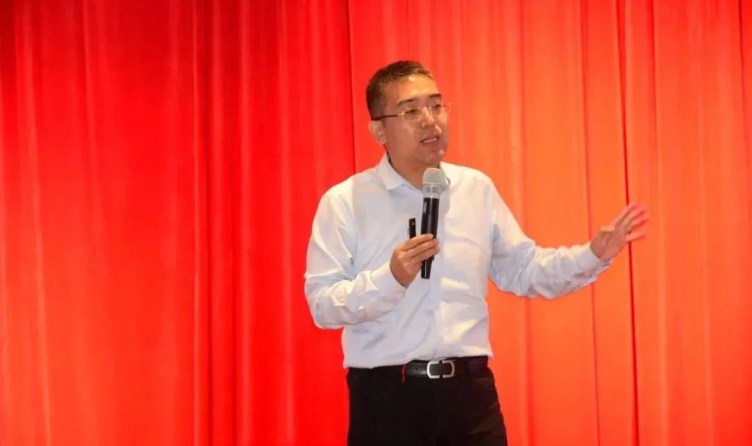 今年秋糖会上发布哪些酒业趋势思考?干货汇总建议收藏!