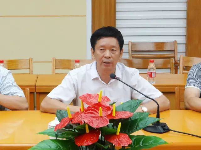 下载.jpg