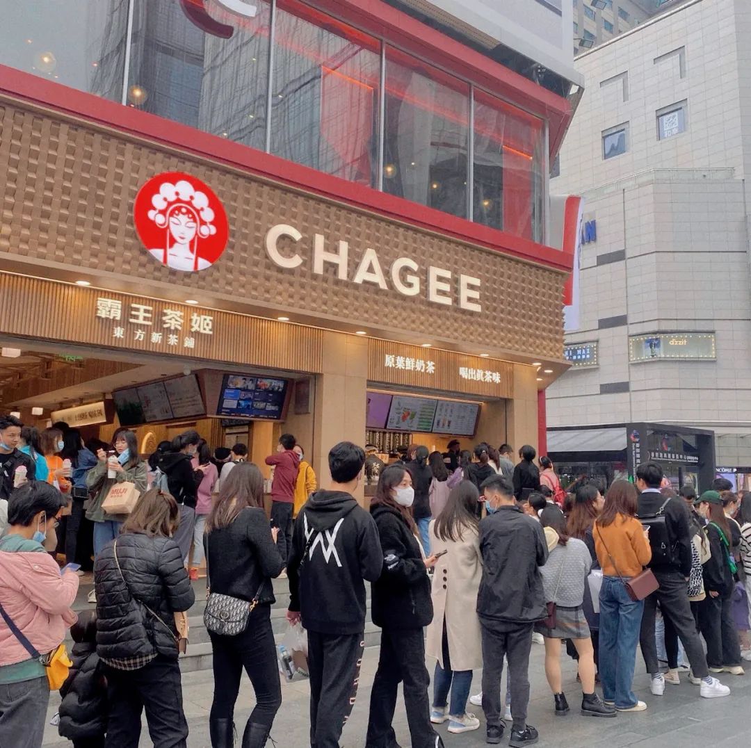 新晋品牌突围战:拓新一个月,就能单店月入100万+?