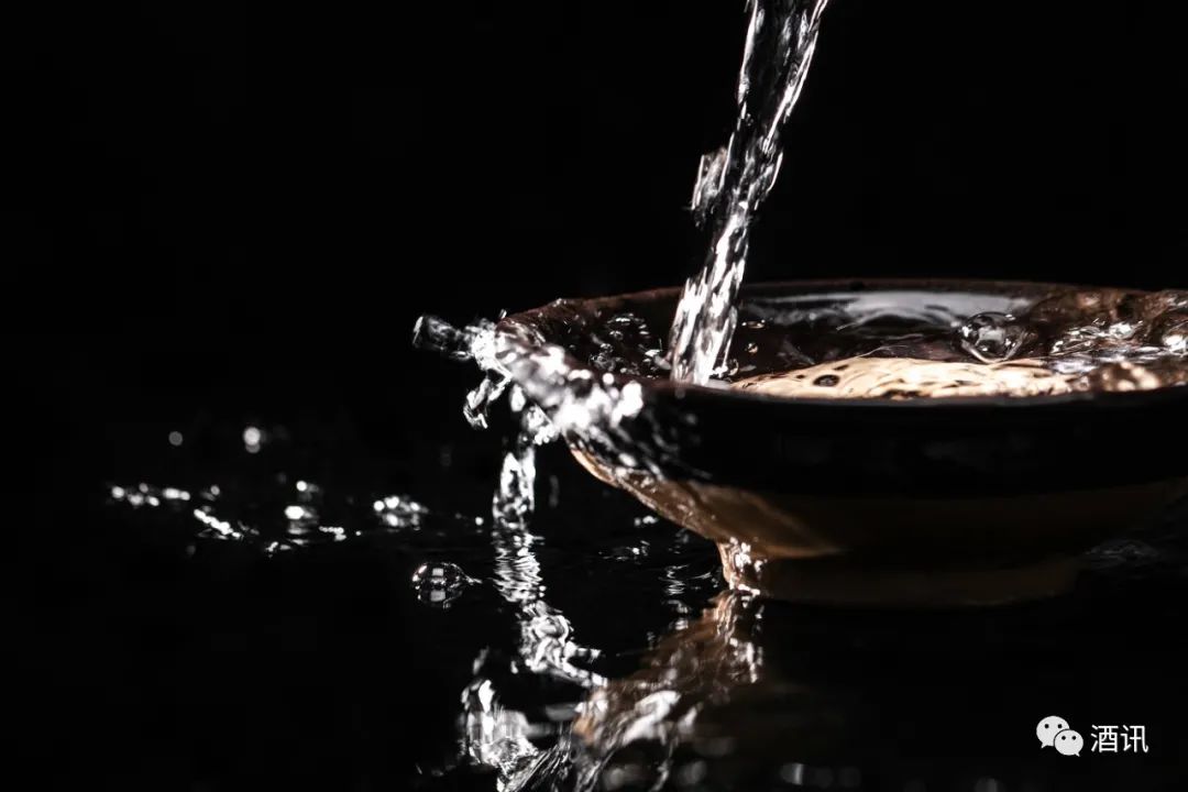 “酱酒热”降温,经销商甩货过年