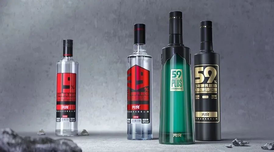 出道第二年的光良,凭什么能卖出16亿元?