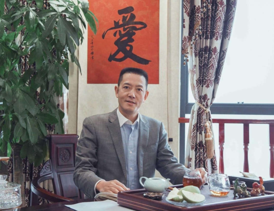 从码头苦力到大老板，51岁“水果大王”收获一个IPO