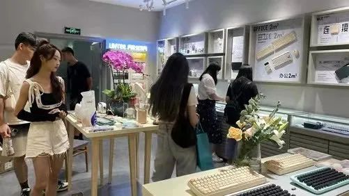 从洛斐的两平米有趣生活，看新消费品牌如何塑造超级符号