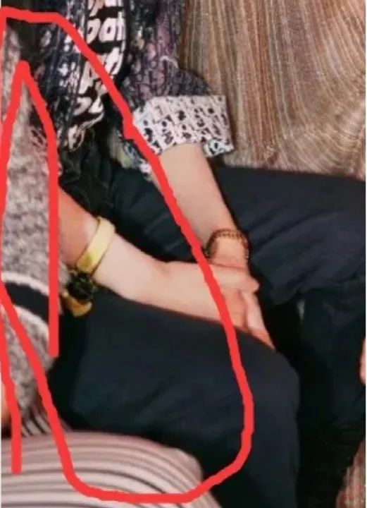 曹德旺一张饭局私照打脸多少人：你以为的人脉，都是假的！