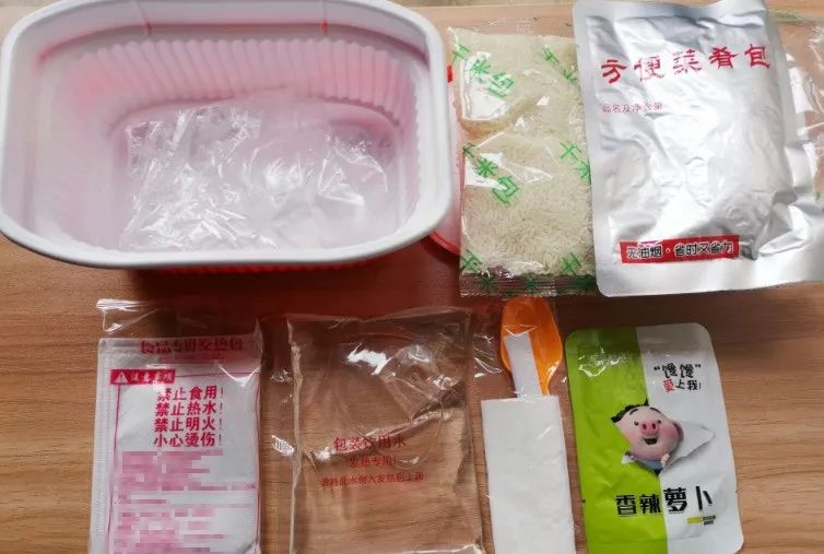 1年卖出10亿的自热锅，为何突然“凉凉”了？