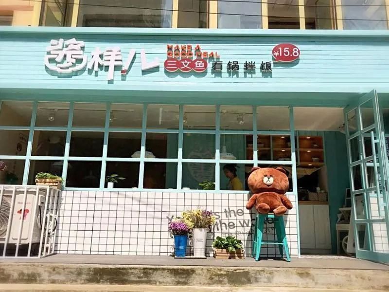 100万家餐饮店倒在了2021年:有人挥泪离场,有人欠薪跑路