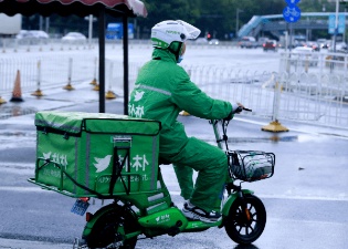 没有任何巨头撑腰：它如何碾压永辉、逼退盒马、做到年入150亿？