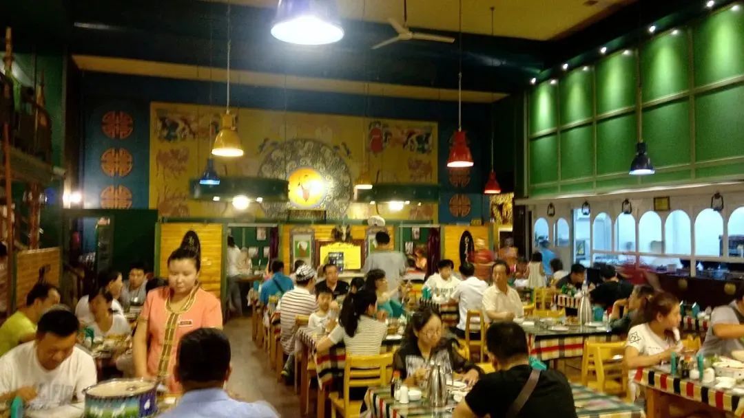 为什么看别人开店就爆火,自己干就血本无归?