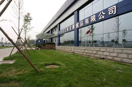 伊利、蒙牛、光明乳业……乳企“买买买”的背后,究竟有何意图?