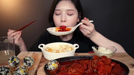 吃播热潮带火夜间零食，拿什么拯救罪恶感？