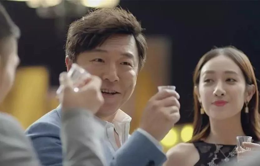 过年送礼为什么要送白酒?这6个理由得懂!