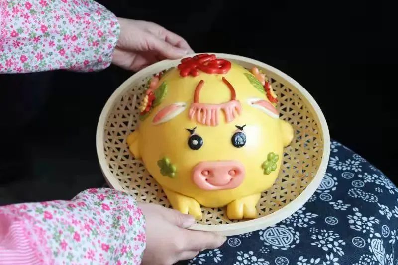馒头1000元一个?山东“天价馒头”究竟藏着什么秘密