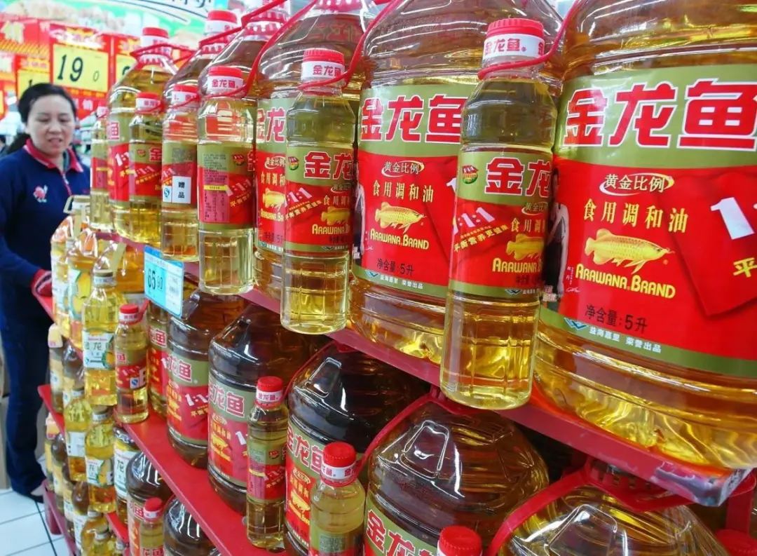 金龙鱼暴跌3400亿背后