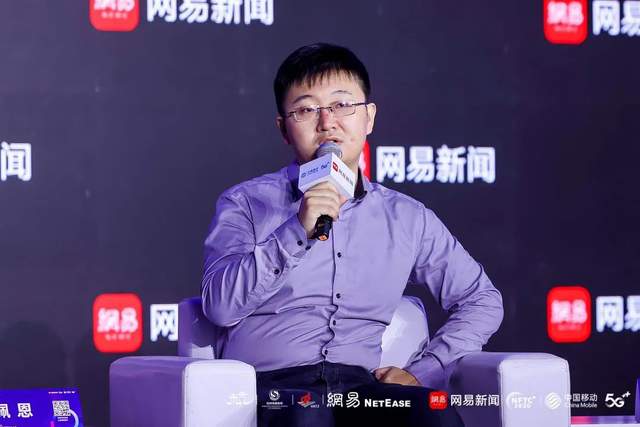 新品崛起的秘密：独家对话自嗨锅、INXX、小红书