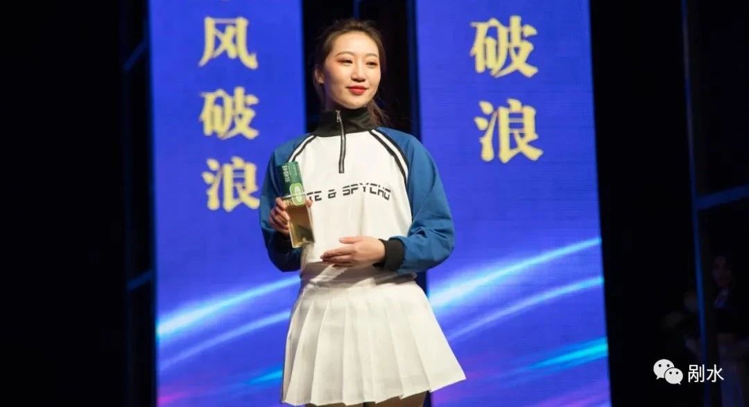 微信图片_20201221111208.jpg 微信图片_20201221111208.jpg