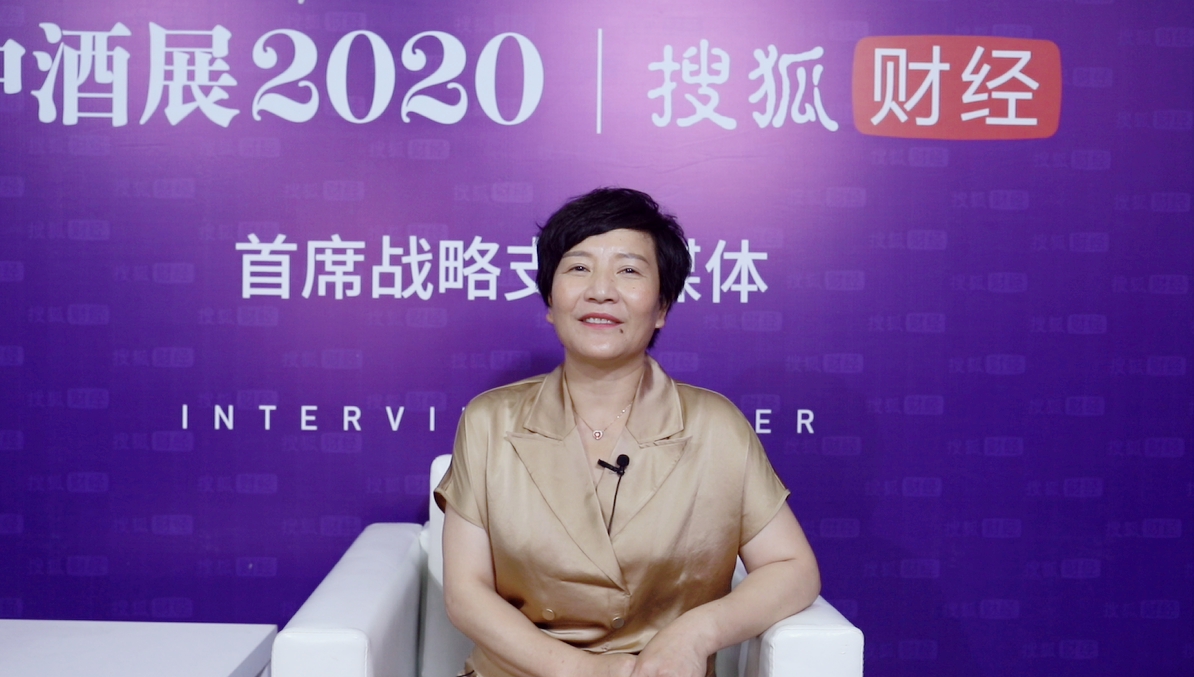 专访 | 岩博酒业余留芬:将人民小酒打造成融入老百姓心中的明星产品