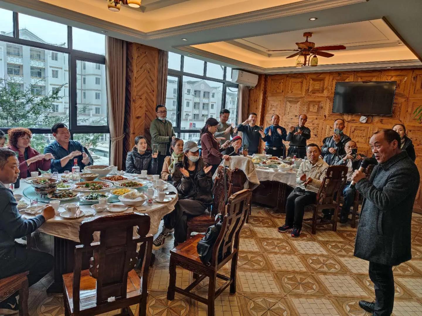酒便利-泸州老窖俱乐部核心会员国窖体验之旅展开