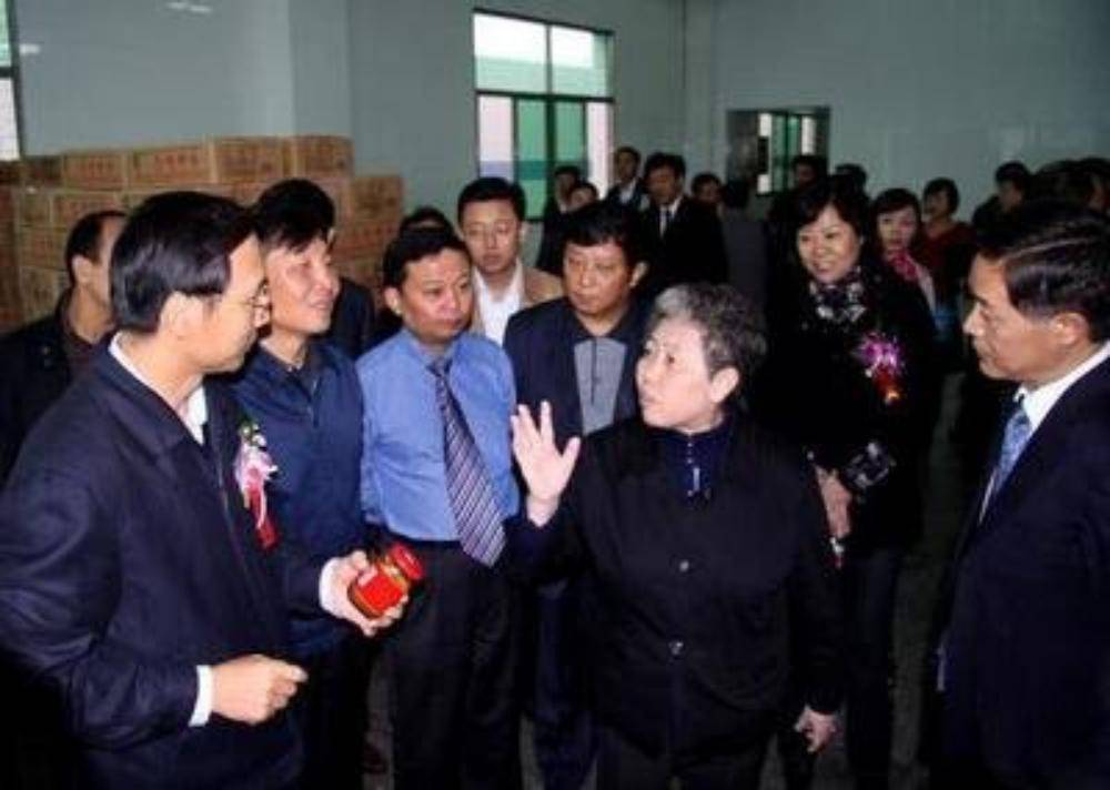 老干妈背后的女人:“只赚外国钱”,我为自己代言