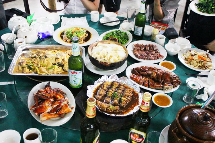 中国隐形啤酒冠军:一年销量达百万吨,收入90%来自华南
