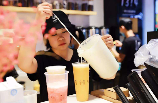 全球最大饮料公司遭遇“滑铁卢”!曾每秒卖出19400瓶,现巨亏35亿