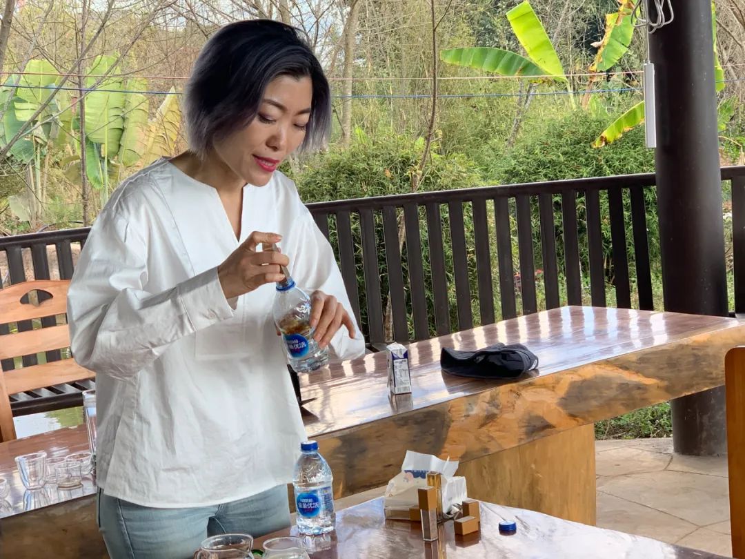 雀巢推出“黄金咖啡”的背后,是“褚时健们”在云南几十年如一日的…