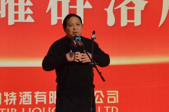 新万吨酒罐群落成，四特酒后备力量大幅提升