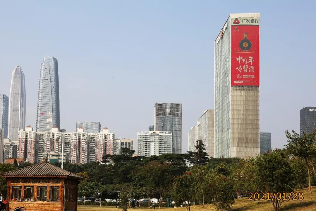 “中国年·喝习酒”霸屏地标媒体，玩转春节营销