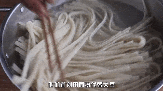 从小作坊到IPO,小镇青年刘卫平缔造“辣条帝国”