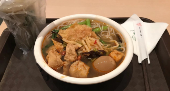 一年吃掉105亿螺蛳粉，中国年轻人为何越来越懒？