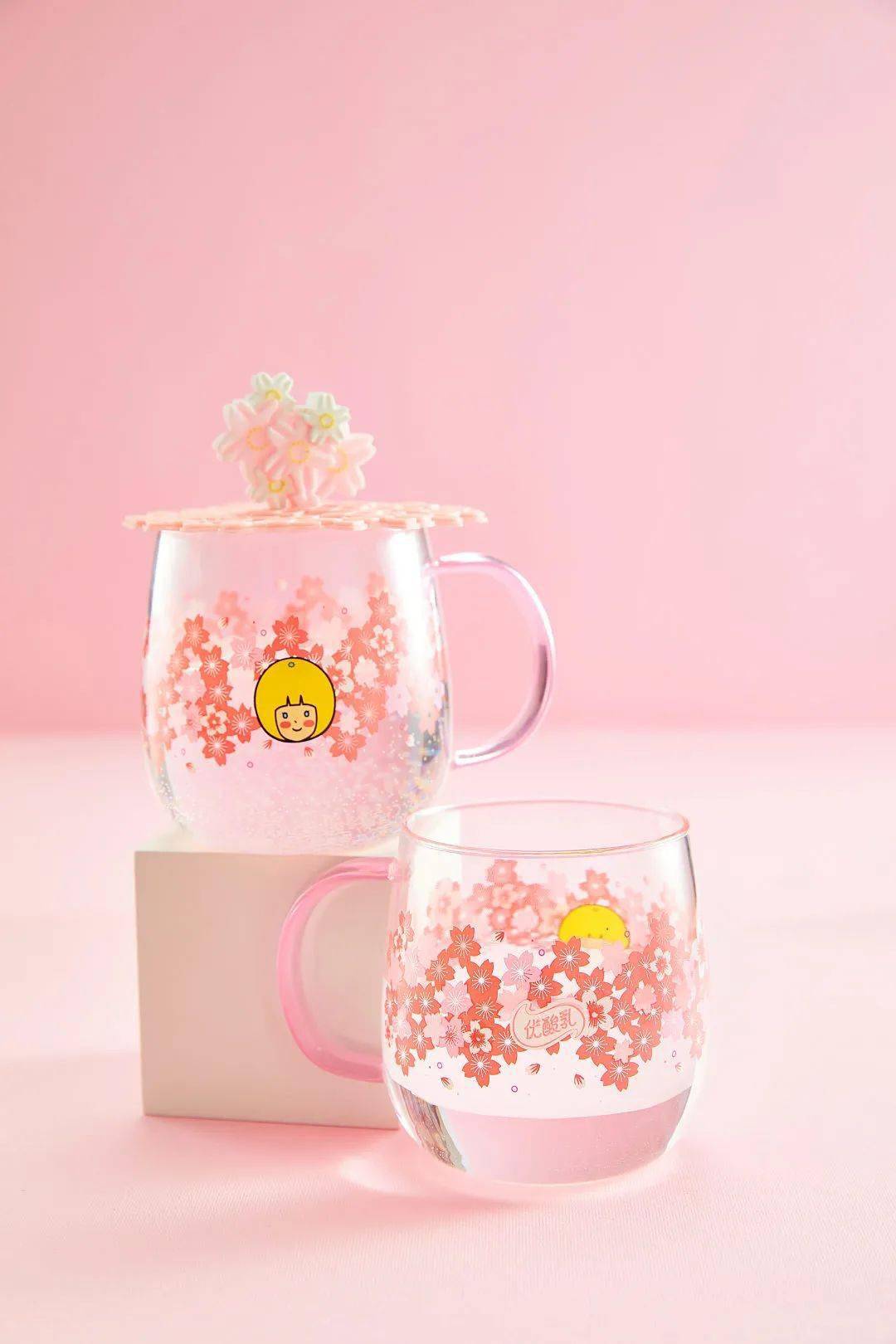 春樱季限定，优酸乳玩转“年轻”有一套！