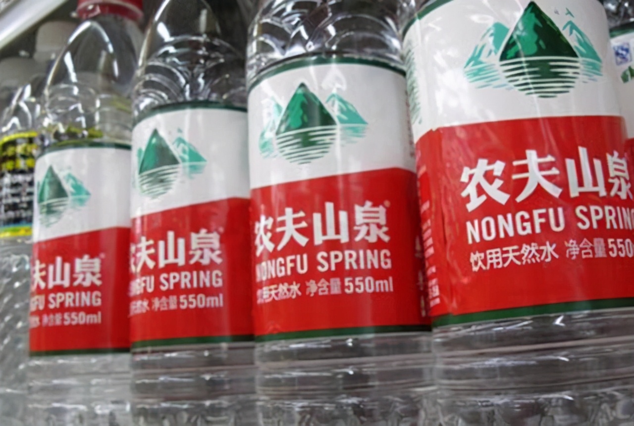卖水赚钱？宗庆后、钟睒睒这样说