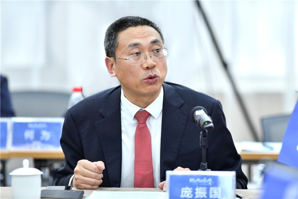 加多宝党委书记庞振国:加快向数字化、智能化转型升级!