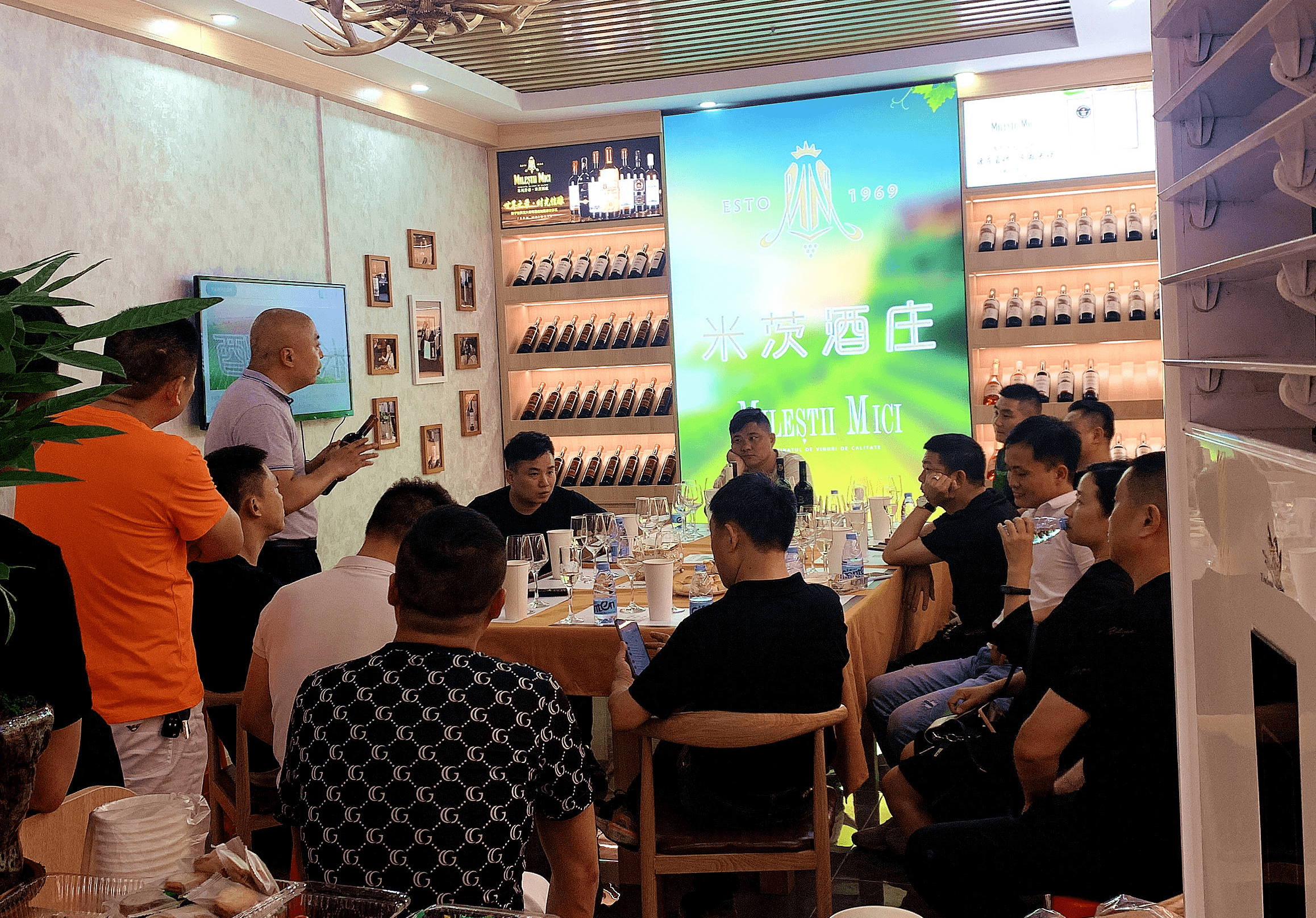 深圳米茨酒庄专卖店盛大开业，开启葡萄酒新时代！