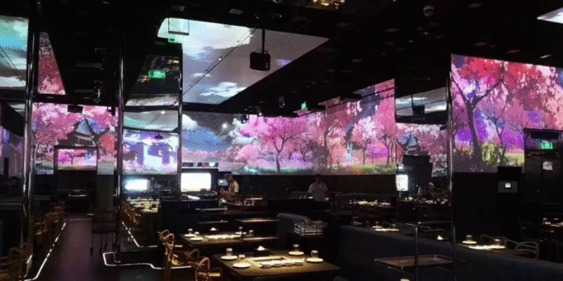 海底捞豪掷1.5亿,打造沉浸式用餐体验餐厅到底有多牛?