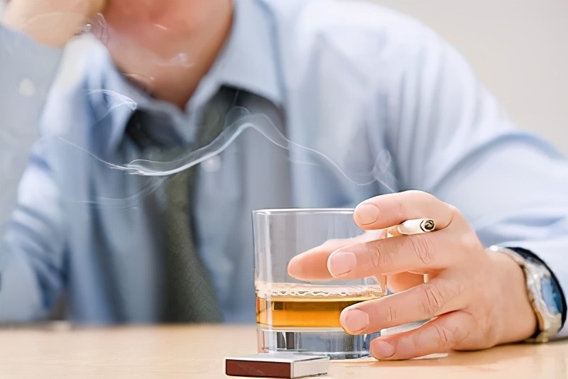 烟、酒、茶,要分家