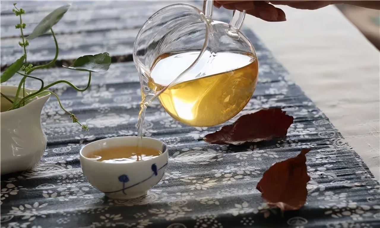 烟、酒、茶,要分家