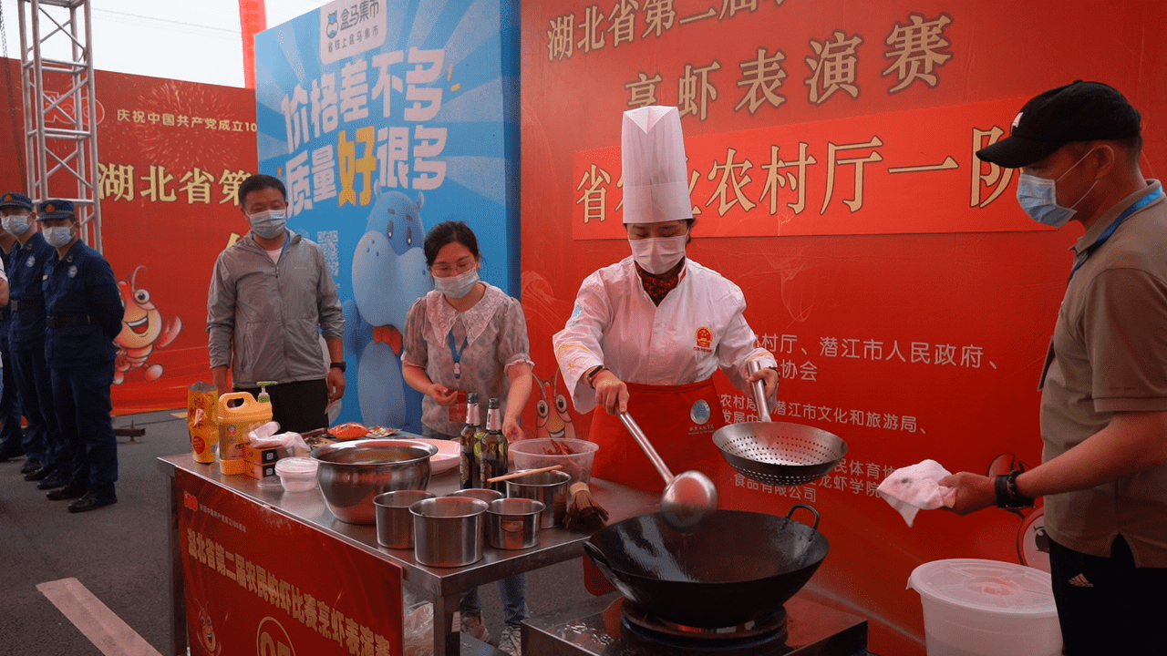 麻辣、蒜香味小龙虾OUT了，螺蛳粉味小龙虾夺冠！