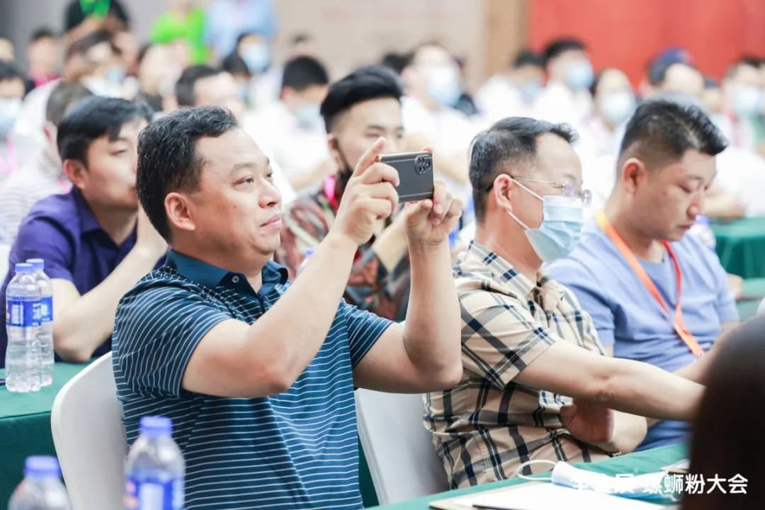 2021中国螺蛳粉食品优秀经销商榜单柳州颁出