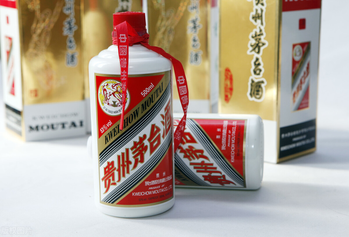 茅台酒厂“五星”和“飞天”发展史!